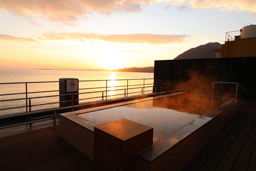 Umino Hotel Hajime Оита Экстерьер фото